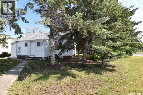 220 5th STREET W  Nipawin, SK S0E 1E0
