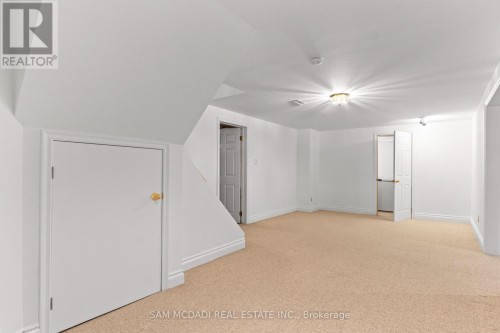 1653 Sherwood Forrest Circle, Mississauga, ON 