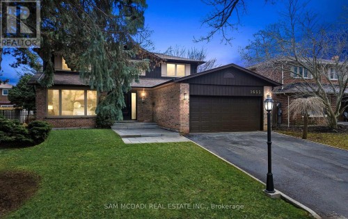 1653 Sherwood Forrest Circle, Mississauga, ON 