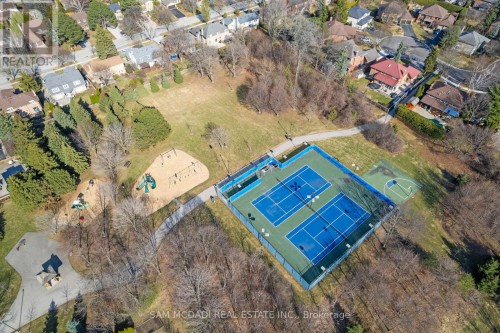 1653 Sherwood Forrest Circle, Mississauga, ON 