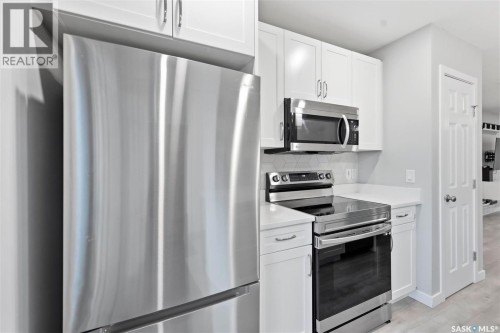 705 33Rd Street W, Saskatoon, SK 