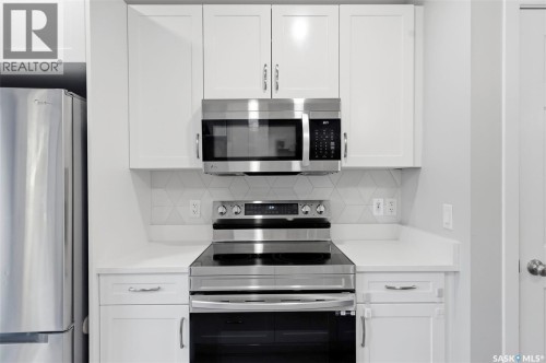 705 33Rd Street W, Saskatoon, SK 