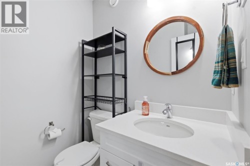 705 33Rd Street W, Saskatoon, SK 