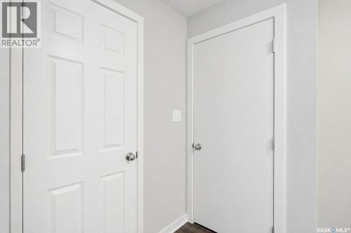 705 33Rd Street W, Saskatoon, SK 