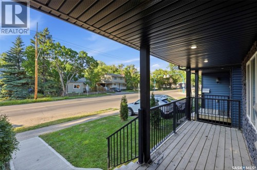 705 33Rd Street W, Saskatoon, SK 