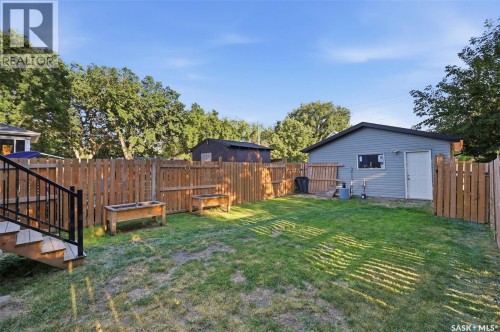 705 33Rd Street W, Saskatoon, SK 