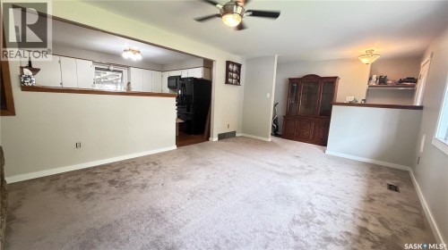 785 Centre Street, Shaunavon, SK 