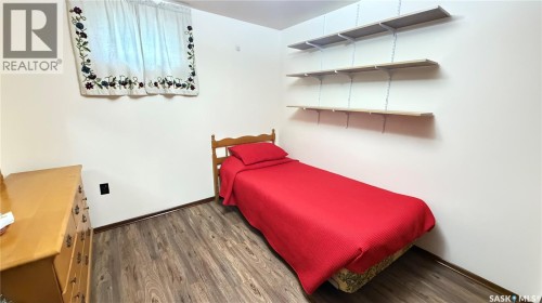 785 Centre Street, Shaunavon, SK 