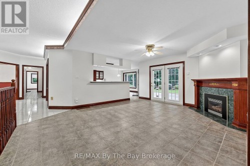 Second Living Room - 90 Goldfinch Crescent, Tiny, ON 