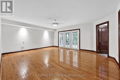 Primary Bedroom - 90 Goldfinch Crescent, Tiny, ON 