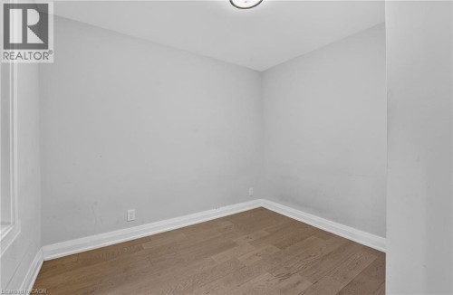 11 Craigmiller Avenue, Hamilton, ON 