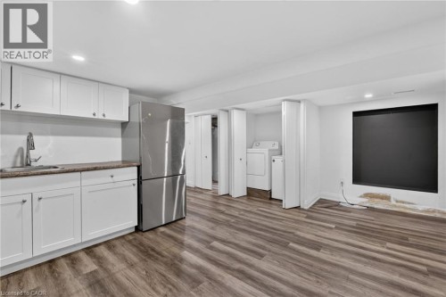 11 Craigmiller Avenue, Hamilton, ON 