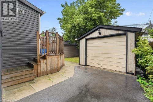 11 Craigmiller Avenue, Hamilton, ON 