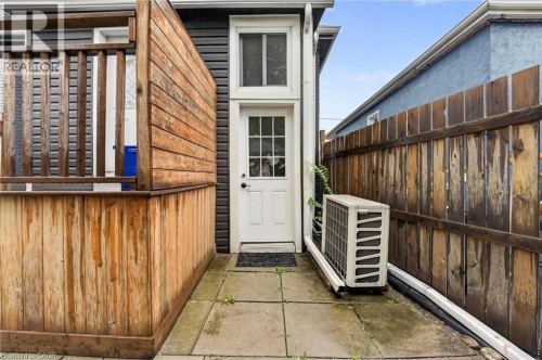 11 Craigmiller Avenue, Hamilton, ON 