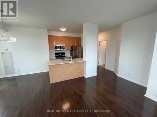 318 - 3391 BLOOR STREET W , Toronto, Ontario M8X 1G3 4