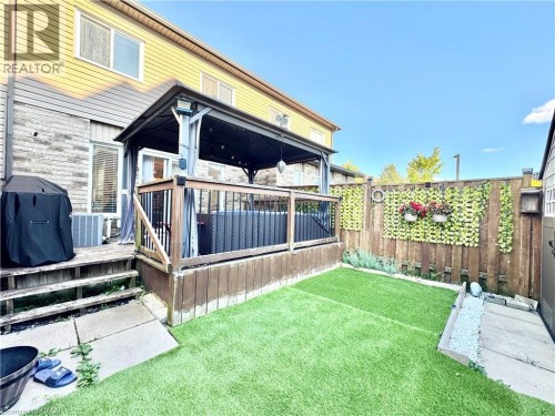 Turf installed in the yard. No hassle of grass cutting. - 1335 Countrystone Drive, Kitchener, ON 