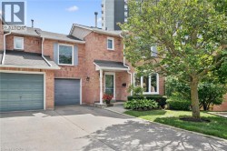 2155 DUNCASTER Drive Unit# 8  Burlington, ON L7P 4R3