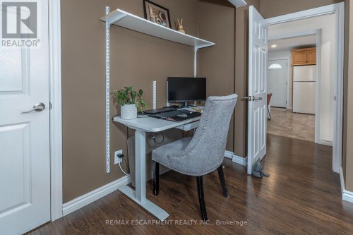 98 Duncombe Drive, Hamilton, ON 