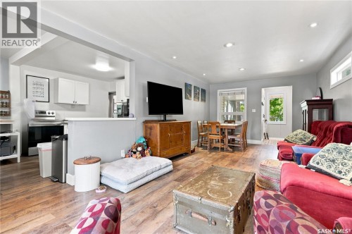 2213 Coy Avenue, Saskatoon, SK 