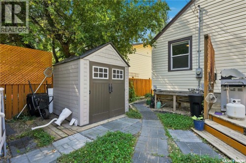 2213 Coy Avenue, Saskatoon, SK 