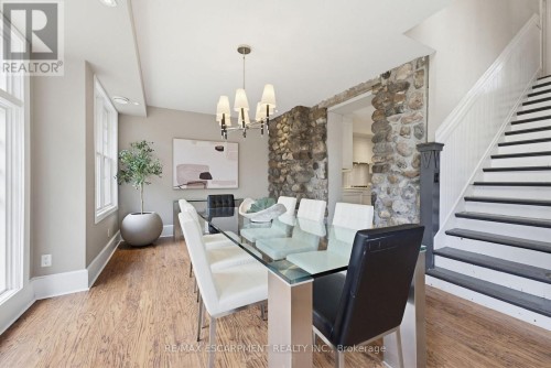 3083 Lakeshore Road, Burlington, ON 