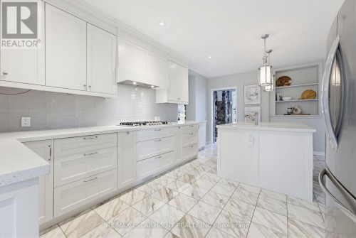 3083 Lakeshore Road, Burlington, ON 