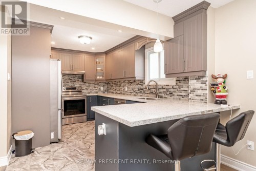 13 Lewis Street, Hamilton, ON 