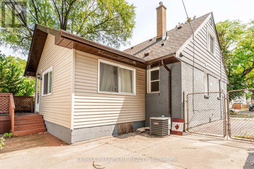 13 Lewis Street, Hamilton, ON 