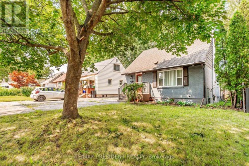 13 Lewis Street, Hamilton, ON 