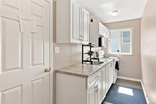 6075 Brickyard Rd, Nanaimo, BC 