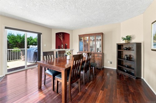 6075 Brickyard Rd, Nanaimo, BC 