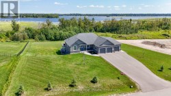 43 LAKEVIEW CRESCENT  Kawartha Lakes (Bobcaygeon), ON K0M 1A0