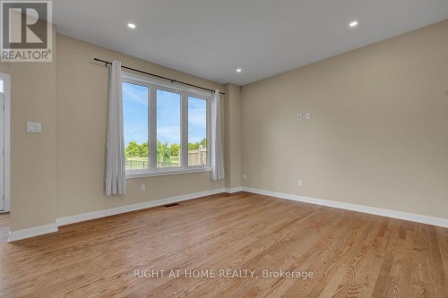 218 Conservancy Drive, Ottawa, ON 