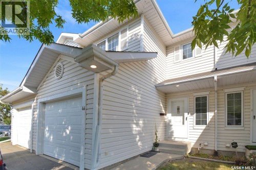 44 110 Keevil Crescent, Saskatoon, SK 