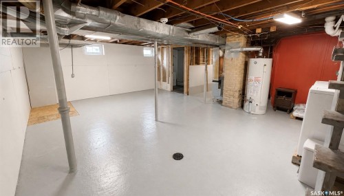 203 2Nd Avenue N, Harris, SK 