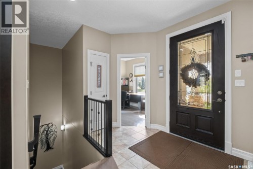 18 2805 Lakeview Drive, Prince Albert, SK 