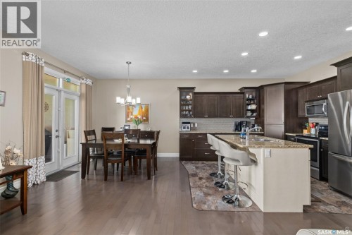 18 2805 Lakeview Drive, Prince Albert, SK 