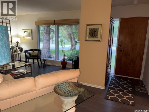 42 Spinks Drive, Saskatoon, SK 