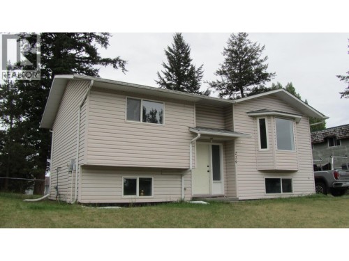 229 ELM AVENUE  100 Mile House, BC V0K 2E0