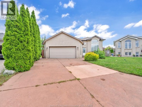 11143 Ancona Crescent, Windsor, ON 