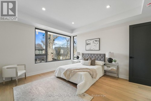 362 Meadow Wood Lane, Mississauga, ON 