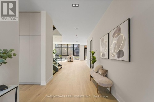 362 Meadow Wood Lane, Mississauga, ON 
