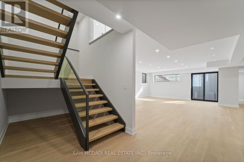 362 Meadow Wood Lane, Mississauga, ON 