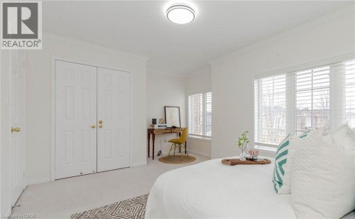 2452 Pathfinder Drive, Burlington, ON 