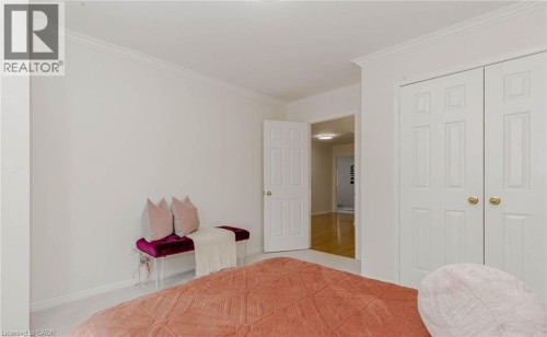 2452 Pathfinder Drive, Burlington, ON 
