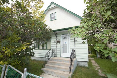 633 Alfred Avenue, Winnipeg, MB 