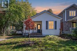 153 MACDONNELL STREET Kingston (Central City East), ON K7L 4B9