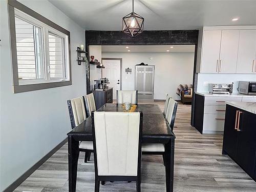 38 Thorvaldson Dr, Arnes, MB 