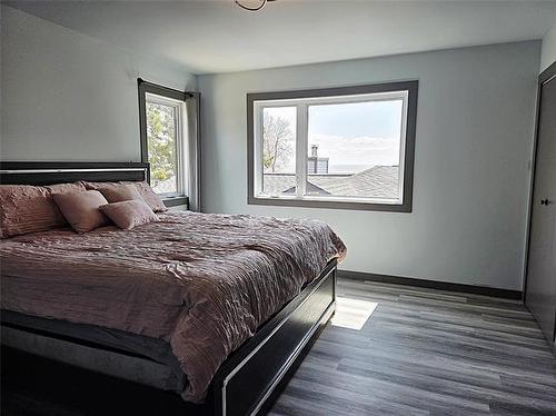38 Thorvaldson Dr, Arnes, MB 