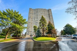 902-133 Torresdale Avenue  Toronto, ON M2R 3T2